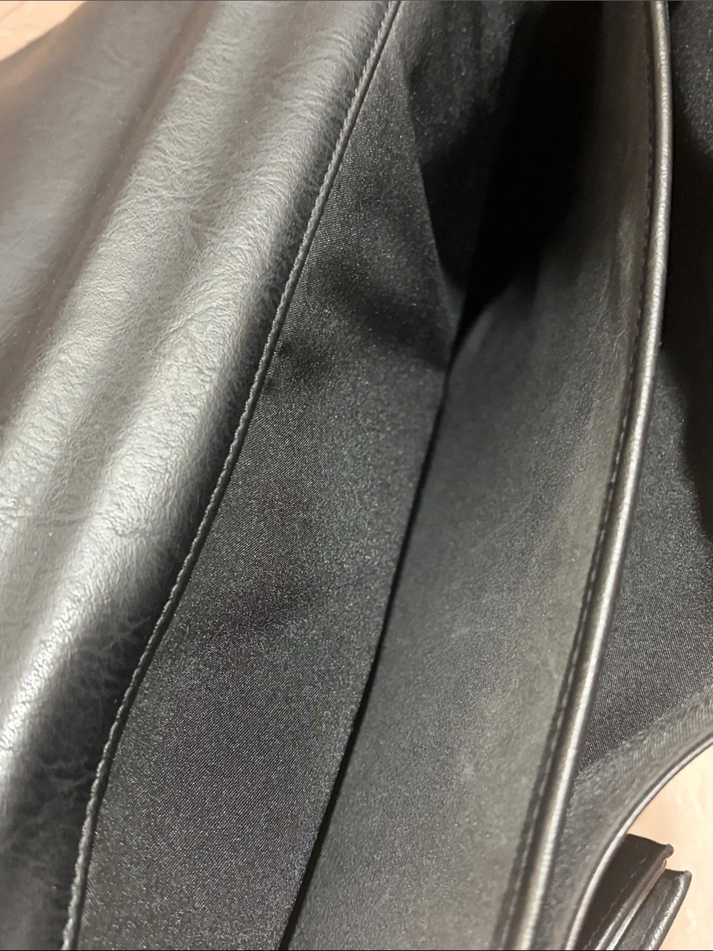 Classic Black Durahide Leather Briefcase Shoulder Strap Buckle Zip Organizer